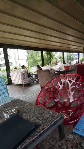 Модера мууд бар - София