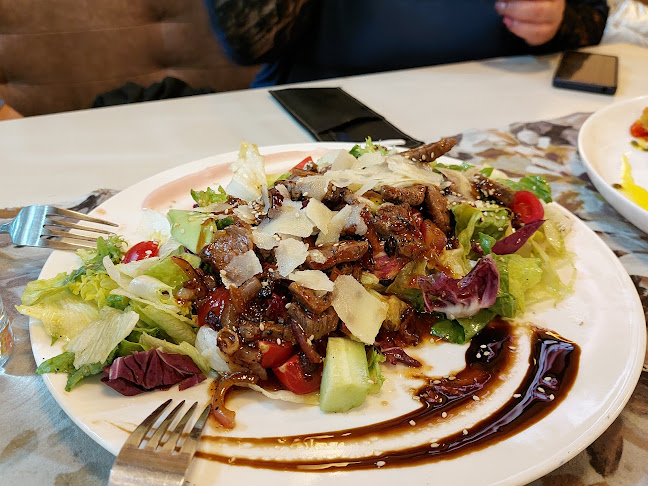 Ресторант Марбея - Гастрономия и хотелиерство