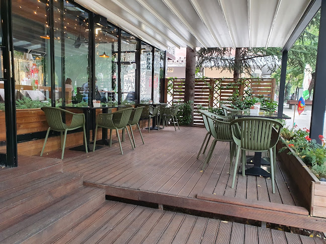 Hello Cafe - Гастрономия и хотелиерство