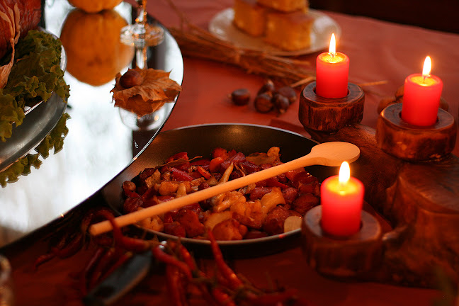 Котилото - Гастрономия и хотелиерство