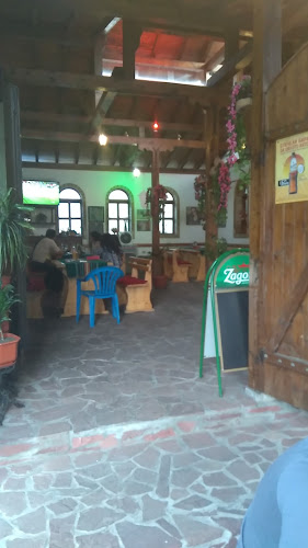 Център, Христо Смирненски 42а, 5900 Левски