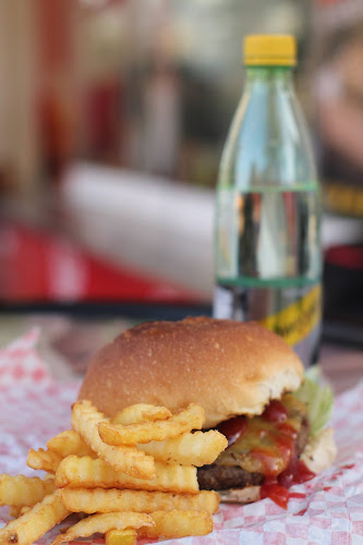 ж.к. Възраждане IIМладост, ул. „Блян“ 49, 9020 Варна