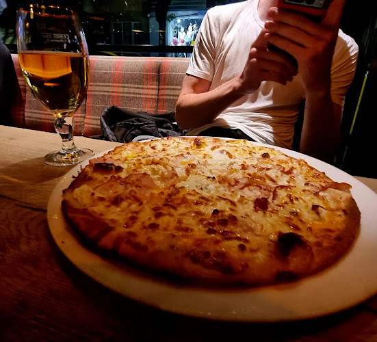 София център, ул. „Хан Крум“ 2, 1000 София