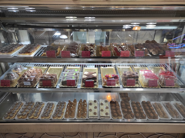 Сладкарница Амадеус - Бургас