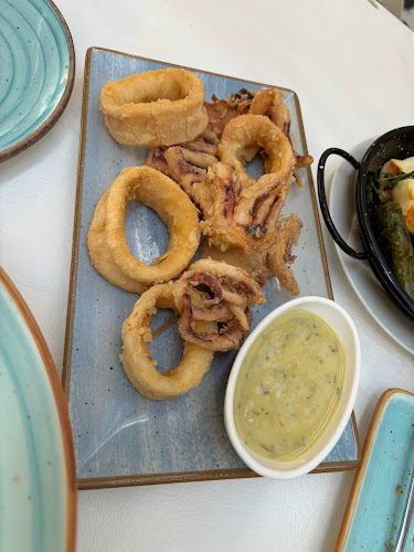 София център, ул. „Ген. Паренсов“ 11, 1000 София