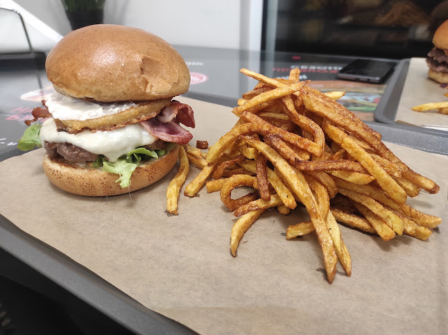 ж.к. Младост 3Младост, ул. „Свето Преображение“, 1712 София