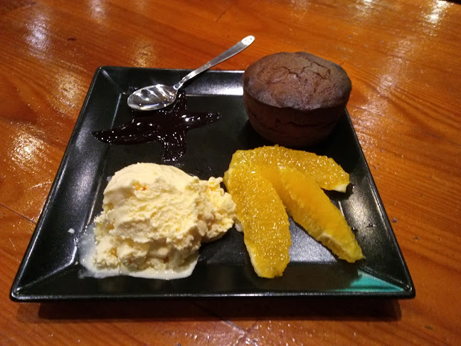 ж.к. Разсадника - Коньовица, ул. „Хъшове“ 13, 1330 София