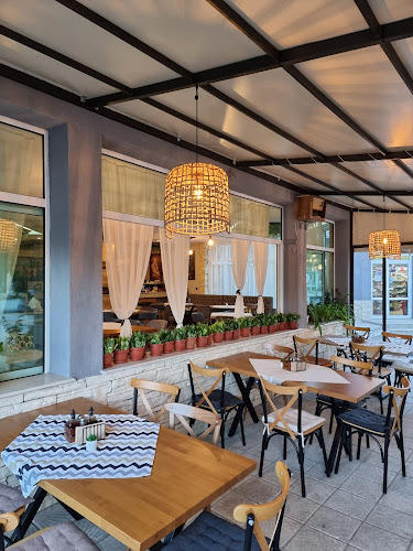 Ресторант "Оазис" - Гастрономия и хотелиерство