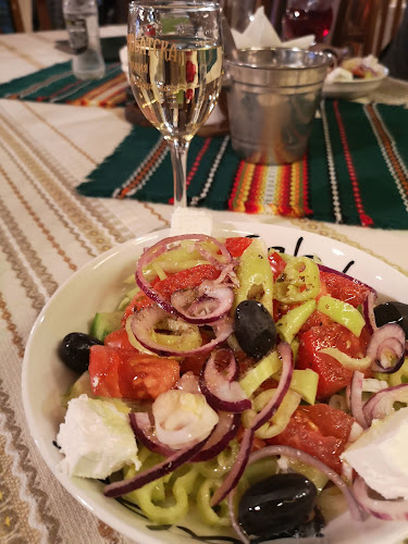 Конска Мелница - Гастрономия и хотелиерство