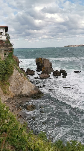 Център, ул. „Крайбрежна“ 41, 8130 Созопол