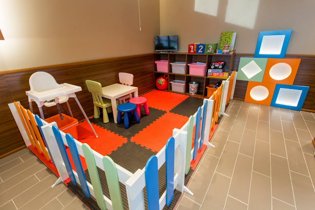 Ресторант "La Scala" - Гастрономия и хотелиерство