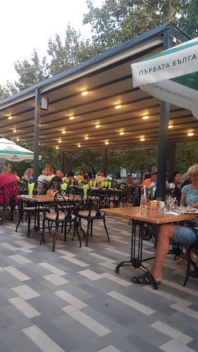 Ресторант Южен Полъх на бул. Свобода - Гастрономия и хотелиерство