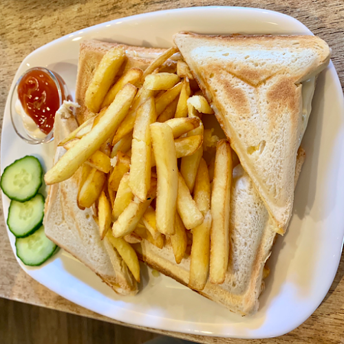 Дюнер бързо хранене-кв.Българка 67 - Сливен