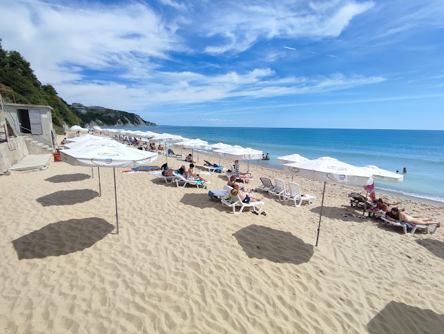 Водна пързалка-Бяла, плаж, бар - Бяла