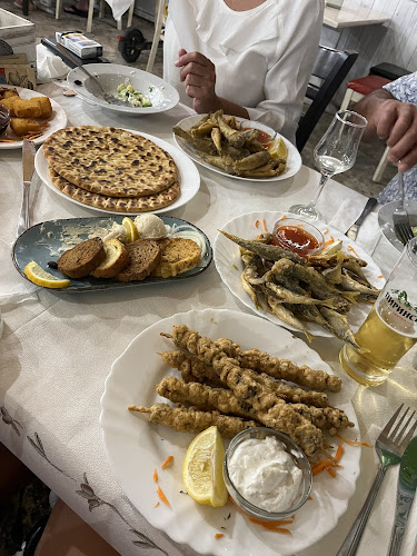 Бистро Езерата | Прясна риба, миди, Обедно меню Балчик - Балчик