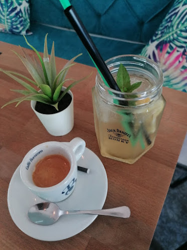 Ладовица, ул. „Благой Гебрев“ 56а, 2304 Перник