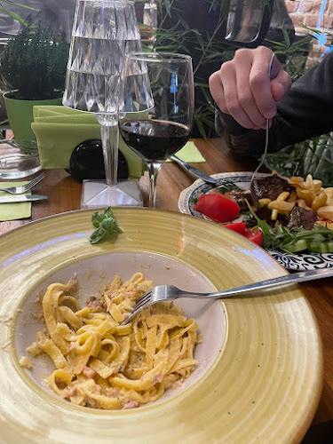 Comentarii opinii despre Ресторант Загребъ