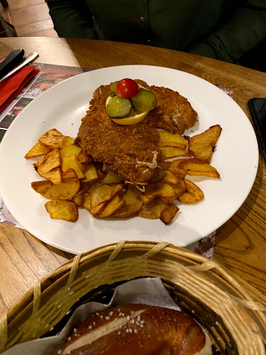 Comentarii opinii despre Die Alte Lampe - Deutsche Bier Stube