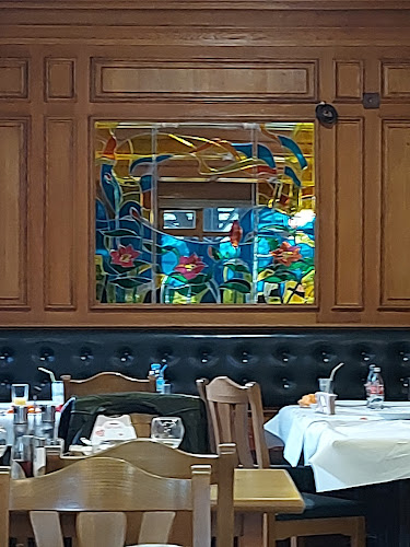 Comentarii opinii despre Пицария Ресторант Retro Castela