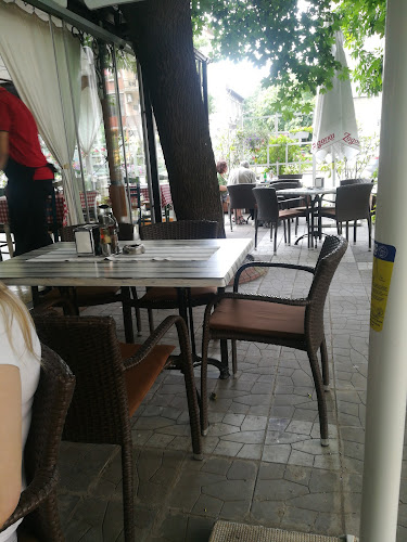 Ресторант "Пристан" - Гастрономия и хотелиерство