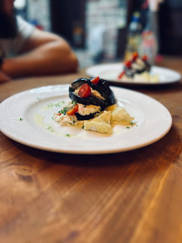 кв. Грамадето, ул. „Найден Геров“ 20, 2770 Банско