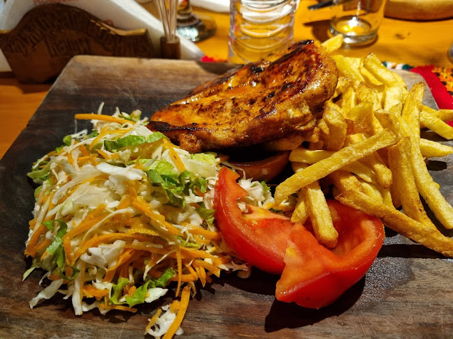 Хаджидрагановите къщи - Гастрономия и хотелиерство