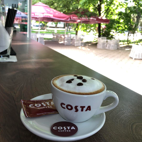 Кафе Клуб "МОДЕРНО" - Гастрономия и хотелиерство