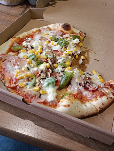 Opinii despre Пица на Пещ MG гр. Мездра în Мездра - Гастрономия и хотелиерство