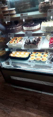 Сладкарница Иза - Тетевен