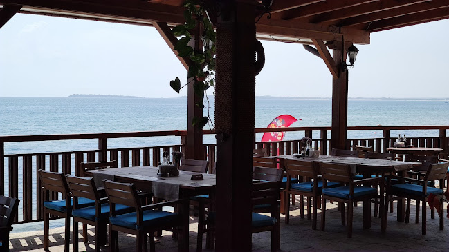 Fish & BBQ Restaurant - Гастрономия и хотелиерство