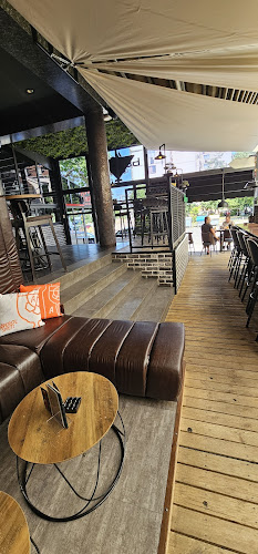 Opinii despre Барето кафе и коктейл клуб în Шумен - Гастрономия и хотелиерство