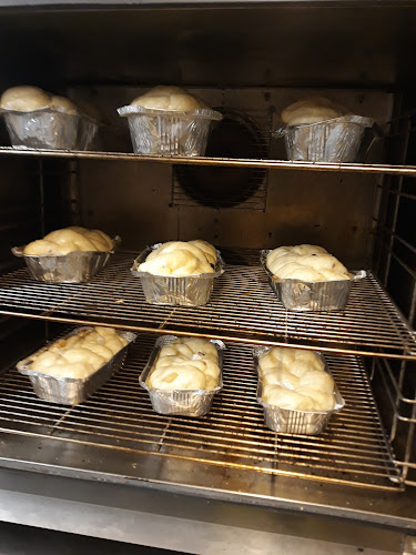 Кафе Сладкарница Изток