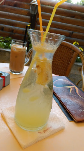 Бар Коктейлите 2 - Гастрономия и хотелиерство