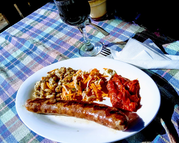 Opinii despre Заведение за бързо хранене - Петрохан în Берковица - Гастрономия и хотелиерство