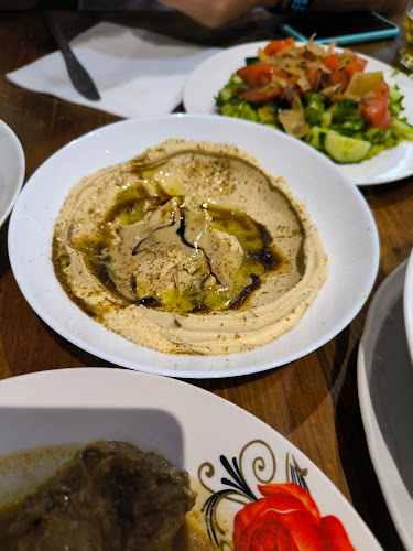 Иракски ресторант „Ашурбанипал“ - Гастрономия и хотелиерство