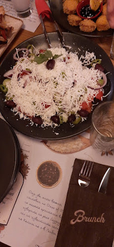 Брънч - Гастрономия и хотелиерство