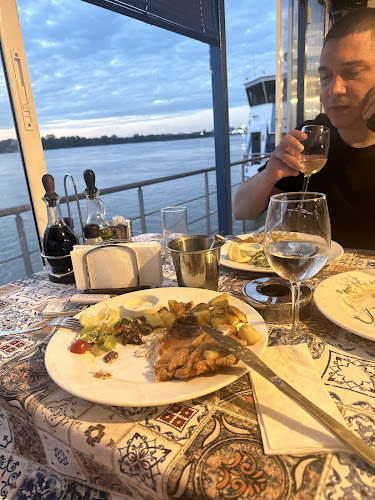 Opinii despre Ресторант "Понтона" în Русе - Гастрономия и хотелиерство