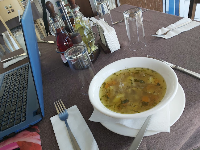 Comentarii opinii despre Ресторант "Понтона"