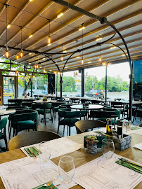 Comentarii opinii despre Ресторант Тейсти Бар & Грил