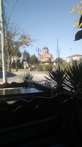 Opinii despre Кафе-сладкарница "Fresh" în Велики Преслав - Гастрономия и хотелиерство