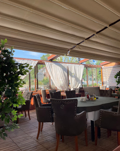 Comentarii opinii despre Antik Restaurant - Ресторант Антик