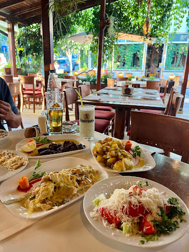 Zdravets St 6, 8183 Китен