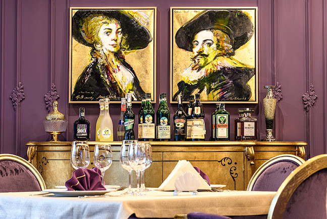 Rembrandt Club Restaurant - Гастрономия и хотелиерство
