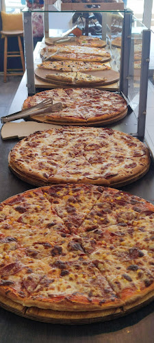 "Pizza & Bakery" Denito - Гастрономия и хотелиерство