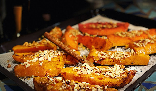 Русе Център, пл. „Света Троица“ 13, 7000 Русе