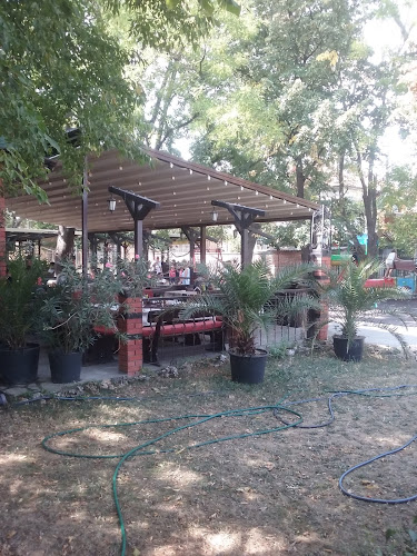 Opinii despre Бирария Флора în Харманли - Гастрономия и хотелиерство