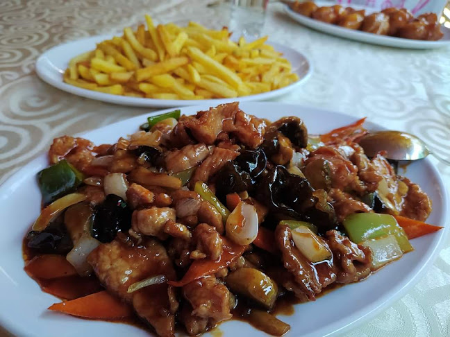 Център, ул. „Христо Ботев“ 2, 8180 Приморско