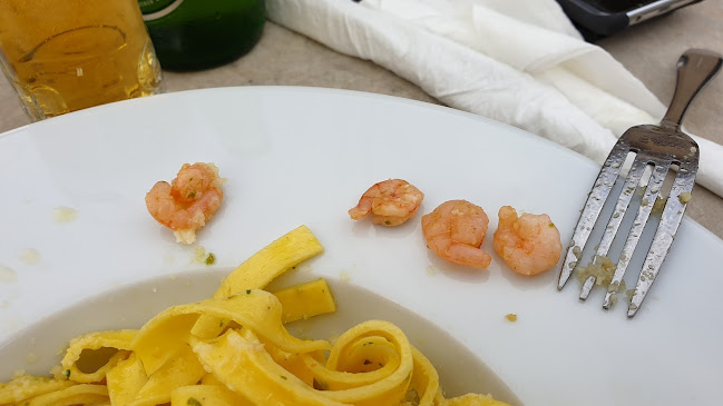 Opinii despre Маракеш клуб, коктейл бар и кафе în Перник - Гастрономия и хотелиерство