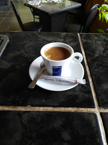 Opinii despre CAFE "KATALPA" în Крумовград - Гастрономия и хотелиерство