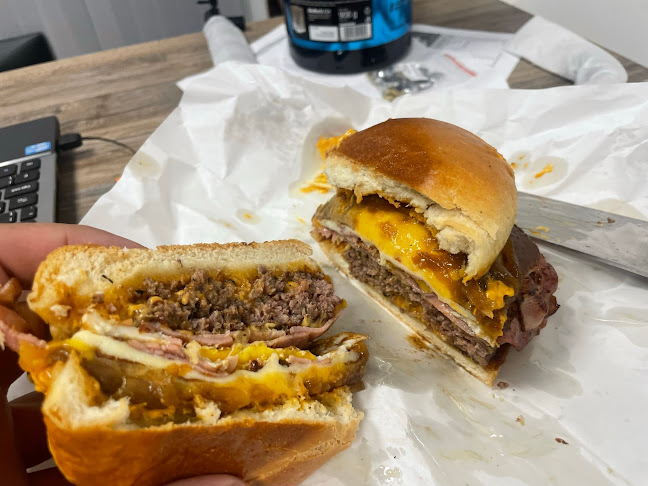 Стефан Караджа, ул. „Сопот“ 31, 1510 София